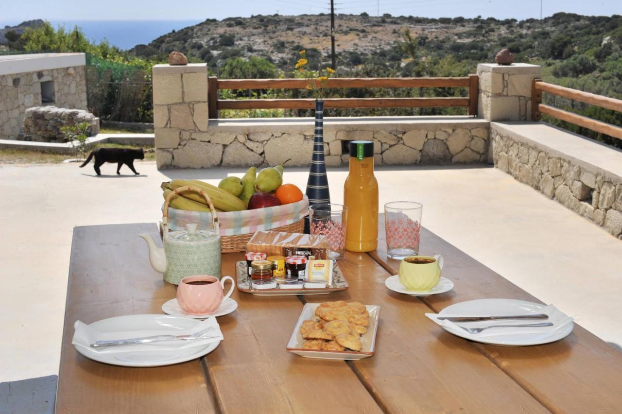 Giourgas Cottage Milos Island Ralaki Exterior foto